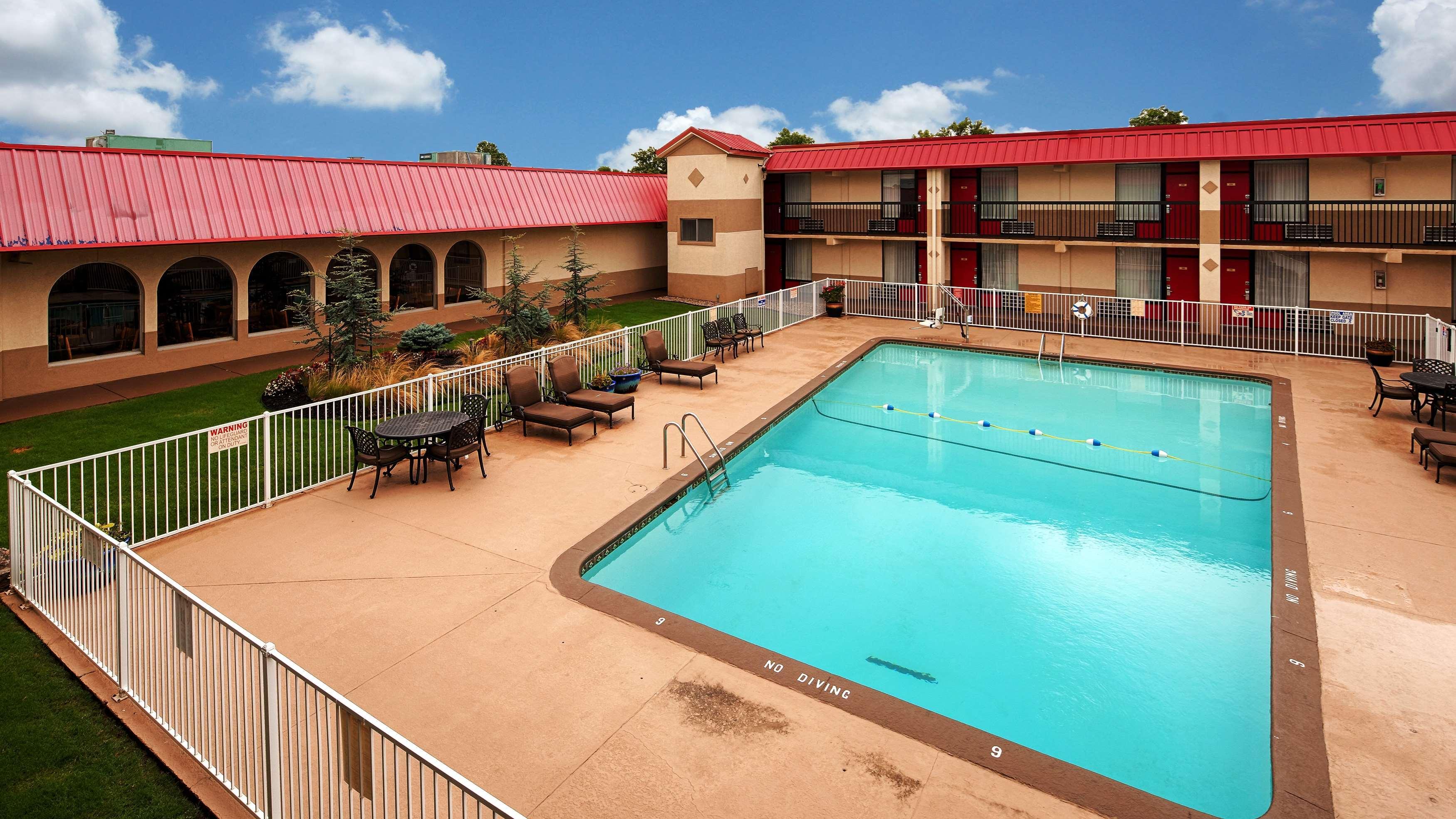 Best Western Tulsa Airport מראה חיצוני תמונה