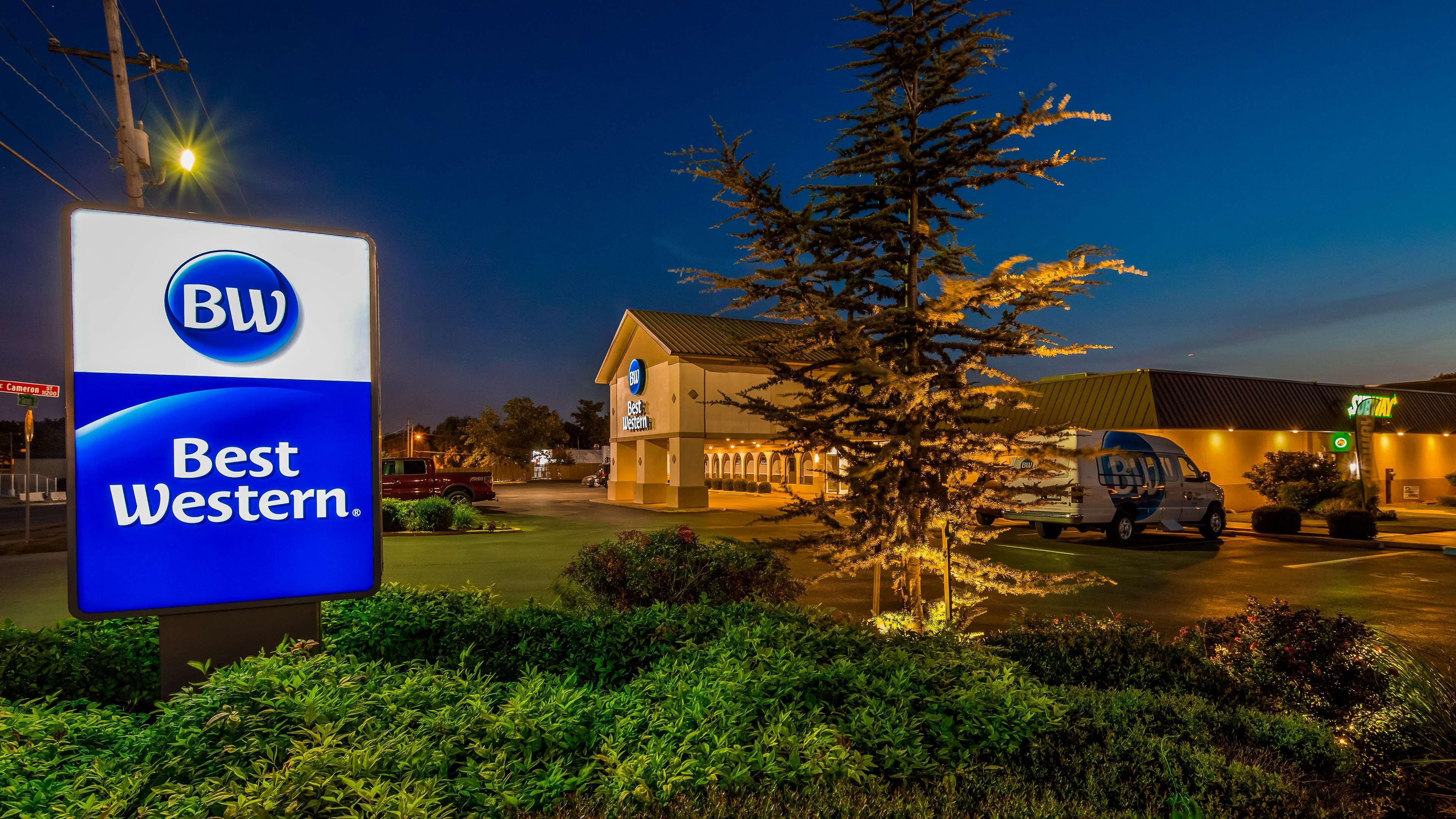 Best Western Tulsa Airport מראה חיצוני תמונה