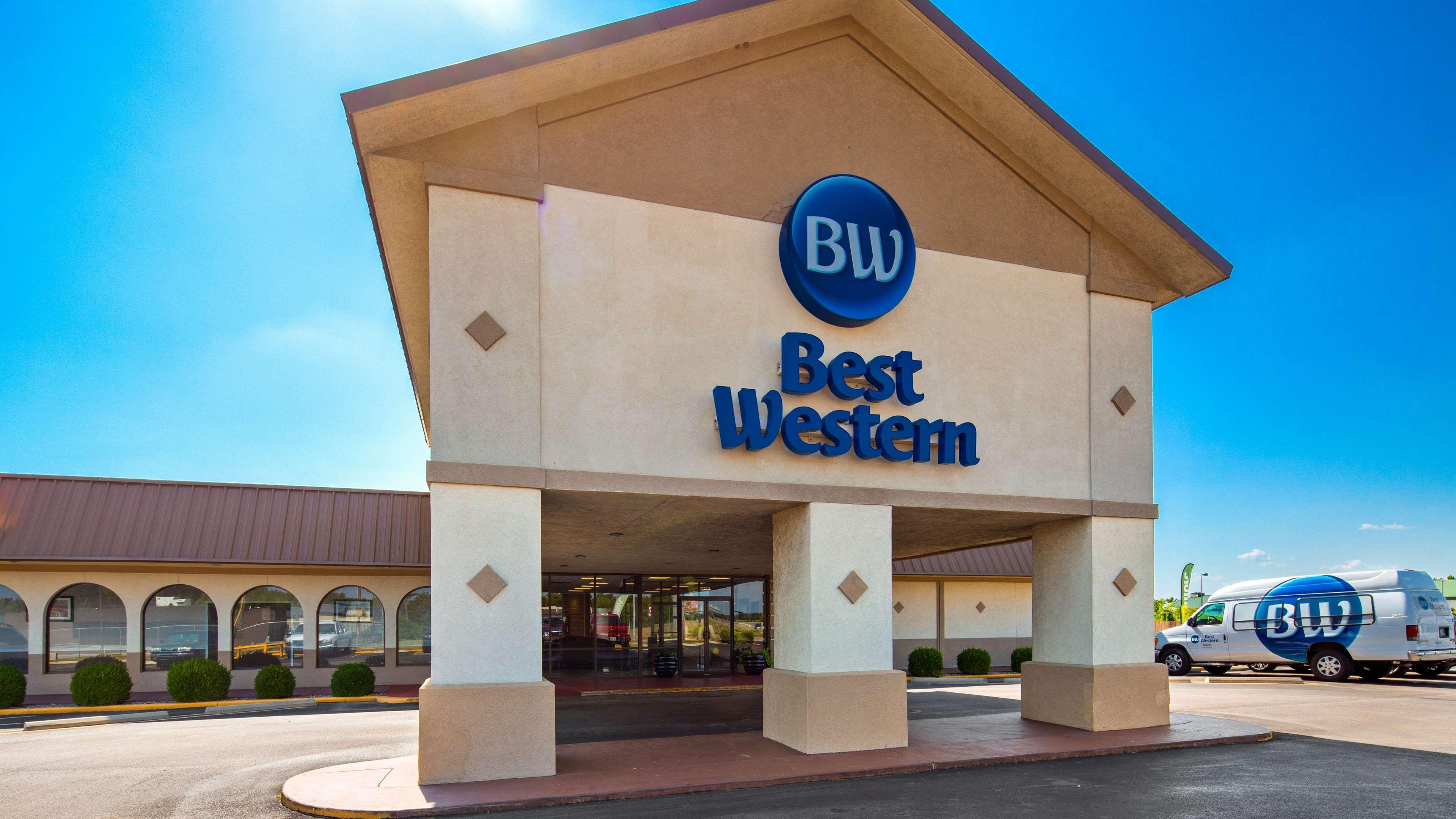 Best Western Tulsa Airport מראה חיצוני תמונה