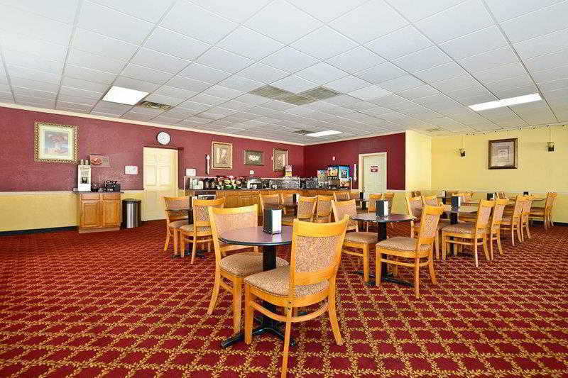 Best Western Tulsa Airport מראה חיצוני תמונה