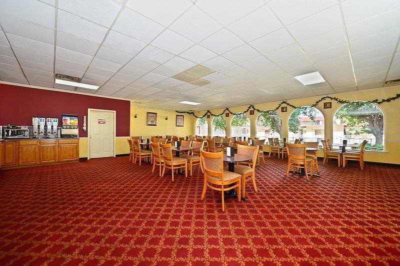 Best Western Tulsa Airport מראה חיצוני תמונה