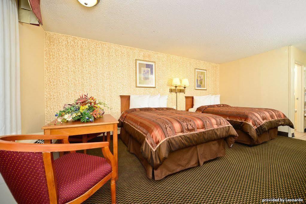 Best Western Tulsa Airport מראה חיצוני תמונה